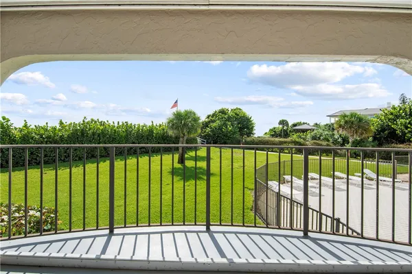 $5,500 | 5300 Florida A1A, Unit 214, Vero Beach, FL 32963