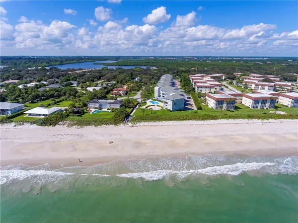 $5,500 | 5300 Florida A1A, Unit 214, Vero Beach, FL 32963