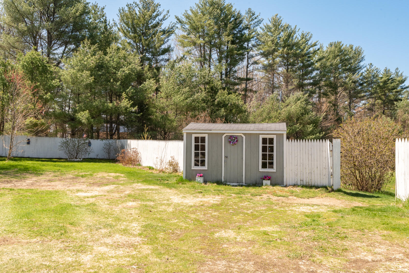 235 Hebron Road Buckfield, ME 04220 - Photo 45 of 52 lakehome_buckfield053