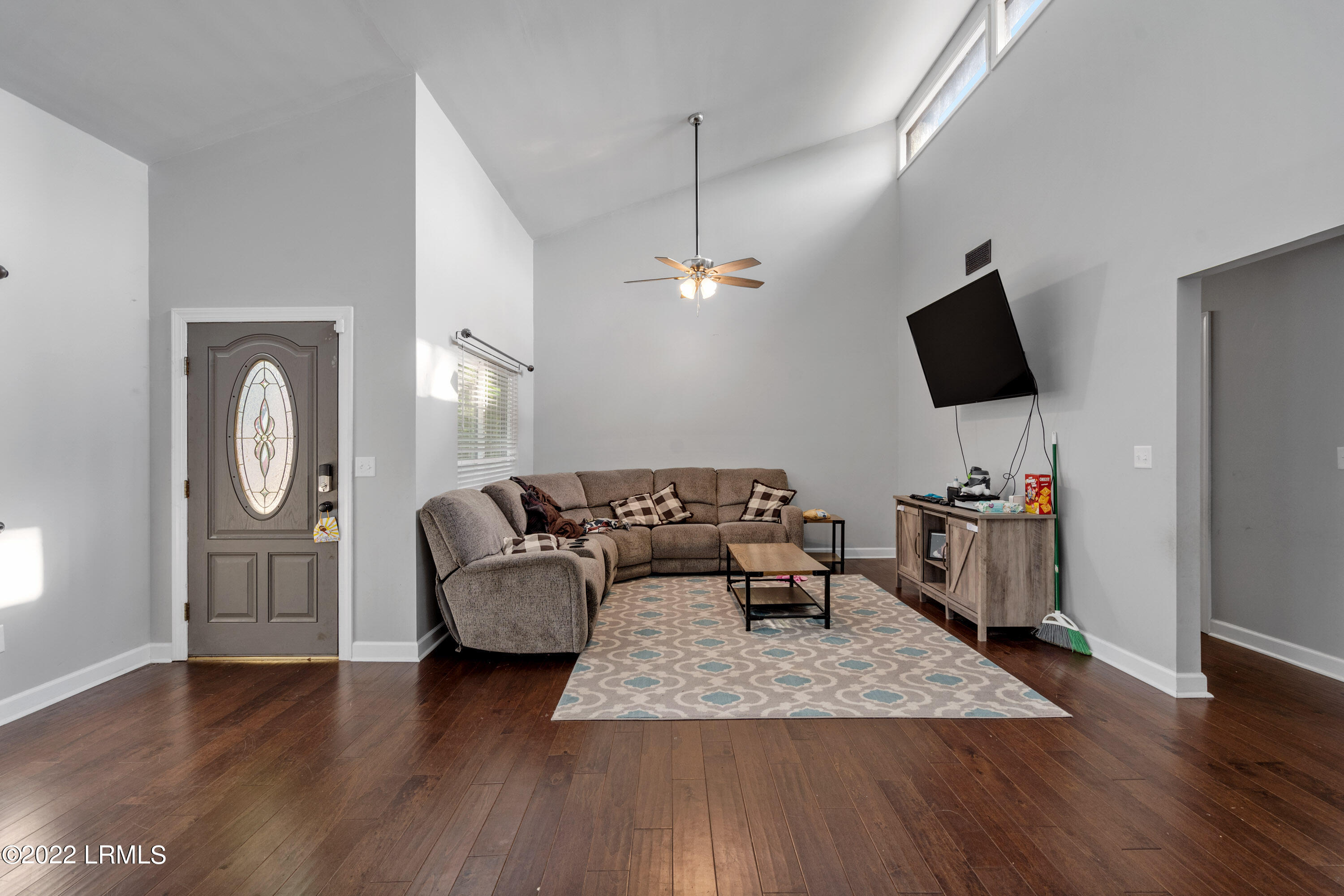 657 Sams Point Road Beaufort, SC 29907 - Photo 13 of 39 photo-13