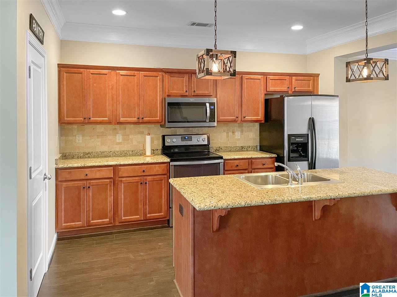 1185 Inverness Cove Way Birmingham, AL 35242 - Photo 4 of 15