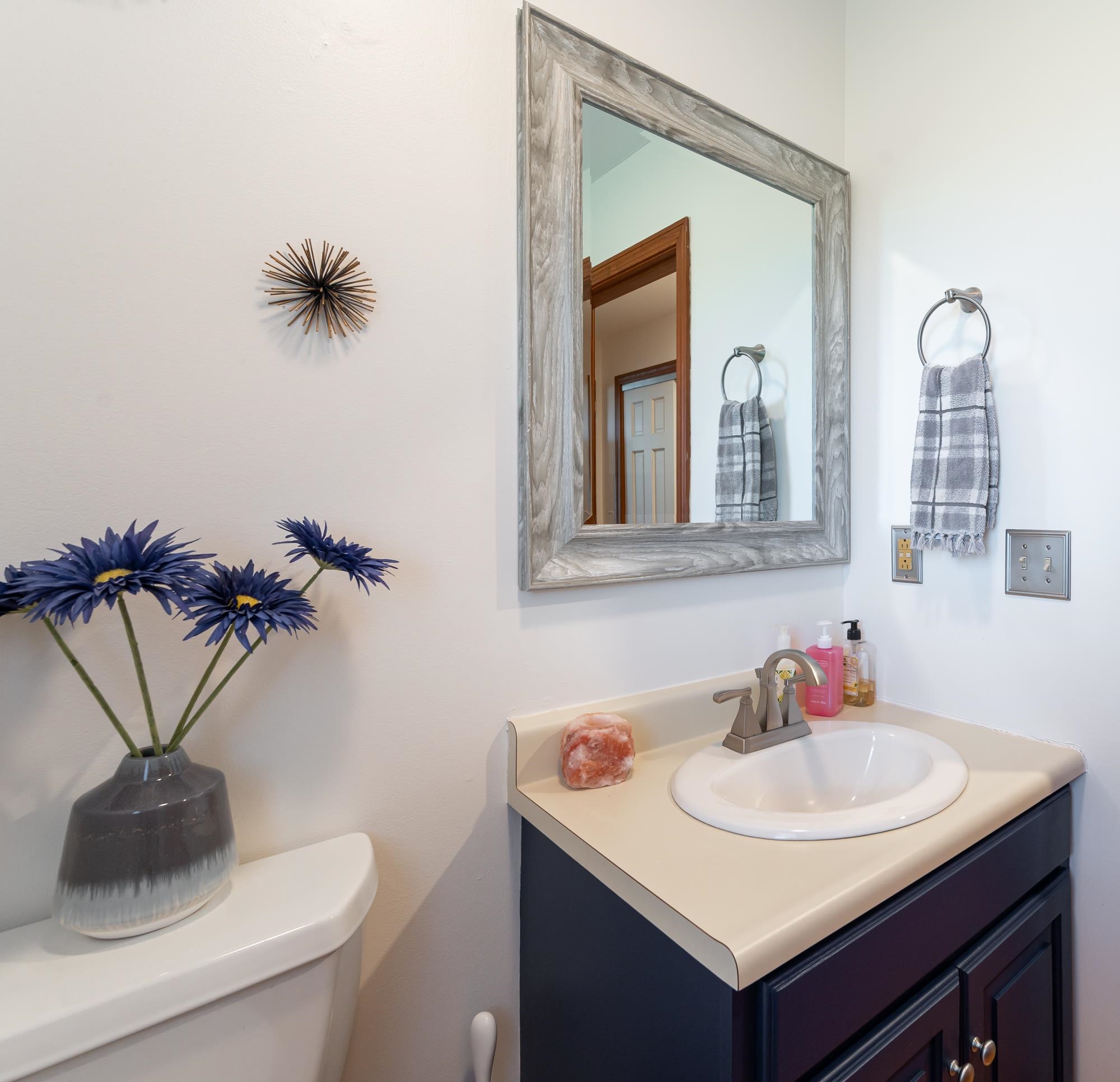 8 Kittredge Road Mont Vernon, NH 03057 - Photo 11 of 37 Gallery Image 11