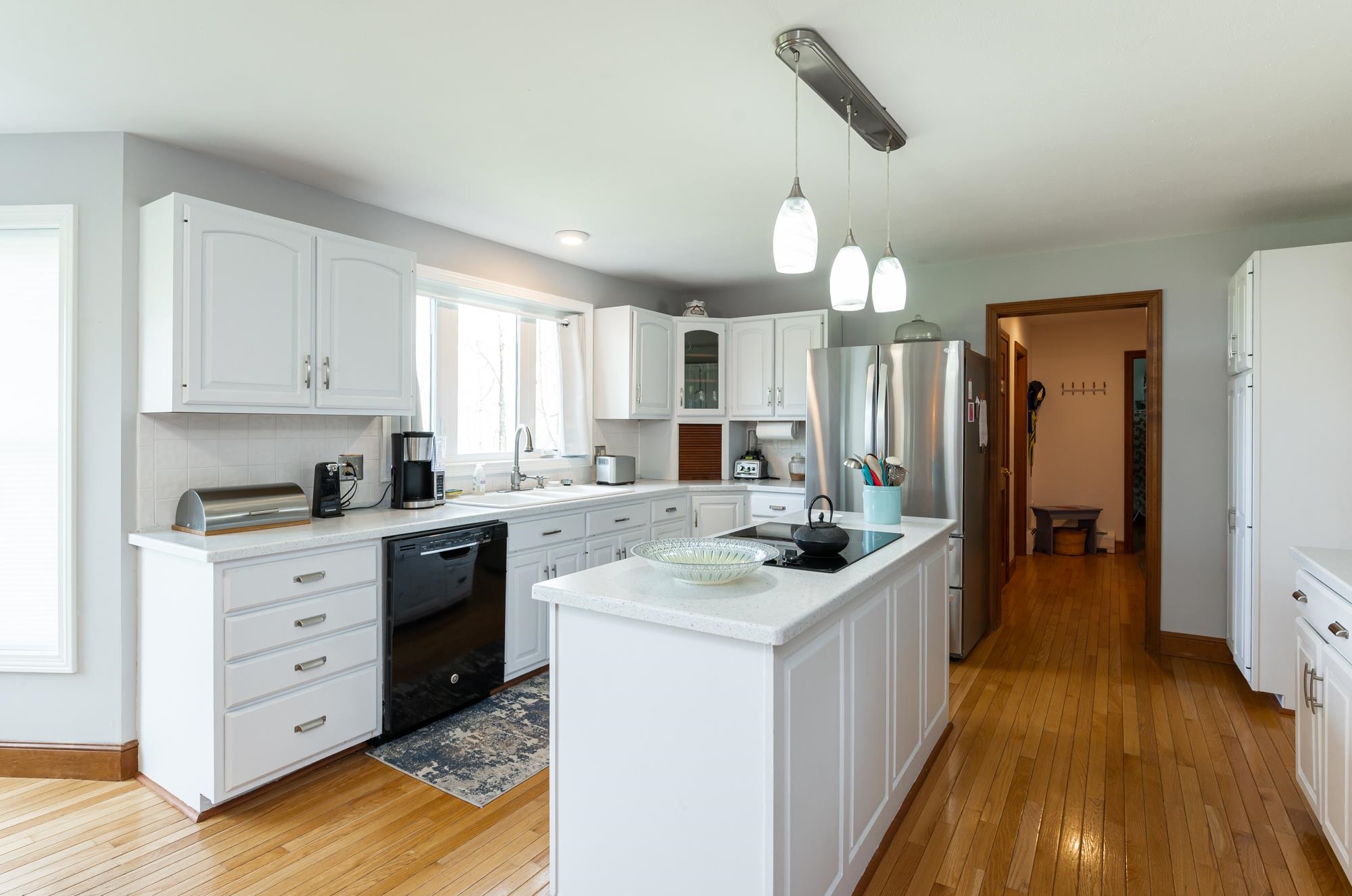 8 Kittredge Road Mont Vernon, NH 03057 - Photo 2 of 37 Gallery Image 2
