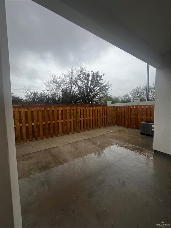 2204 North Jackson Road, Unit A C F Edinburg, TX 78541 - Photo 17 of 18 a view of a back yard
