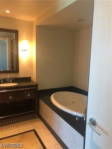 $1,850 | 2700 South Las Vegas Boulevard, Unit 2905, Las Vegas, NV 89109