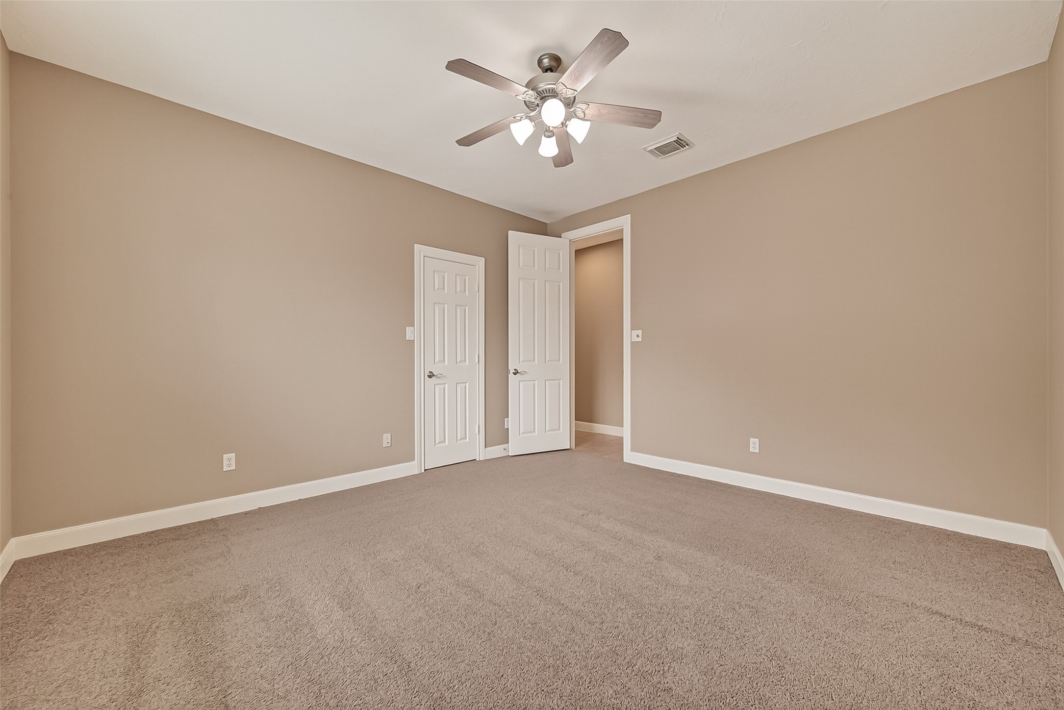 5934 Solar Point Lane Houston, TX 77041 - Photo 36 of 50