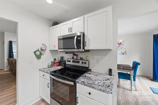 $420,000 | 1009 Rainbow Circle, Catawba, SC 29704