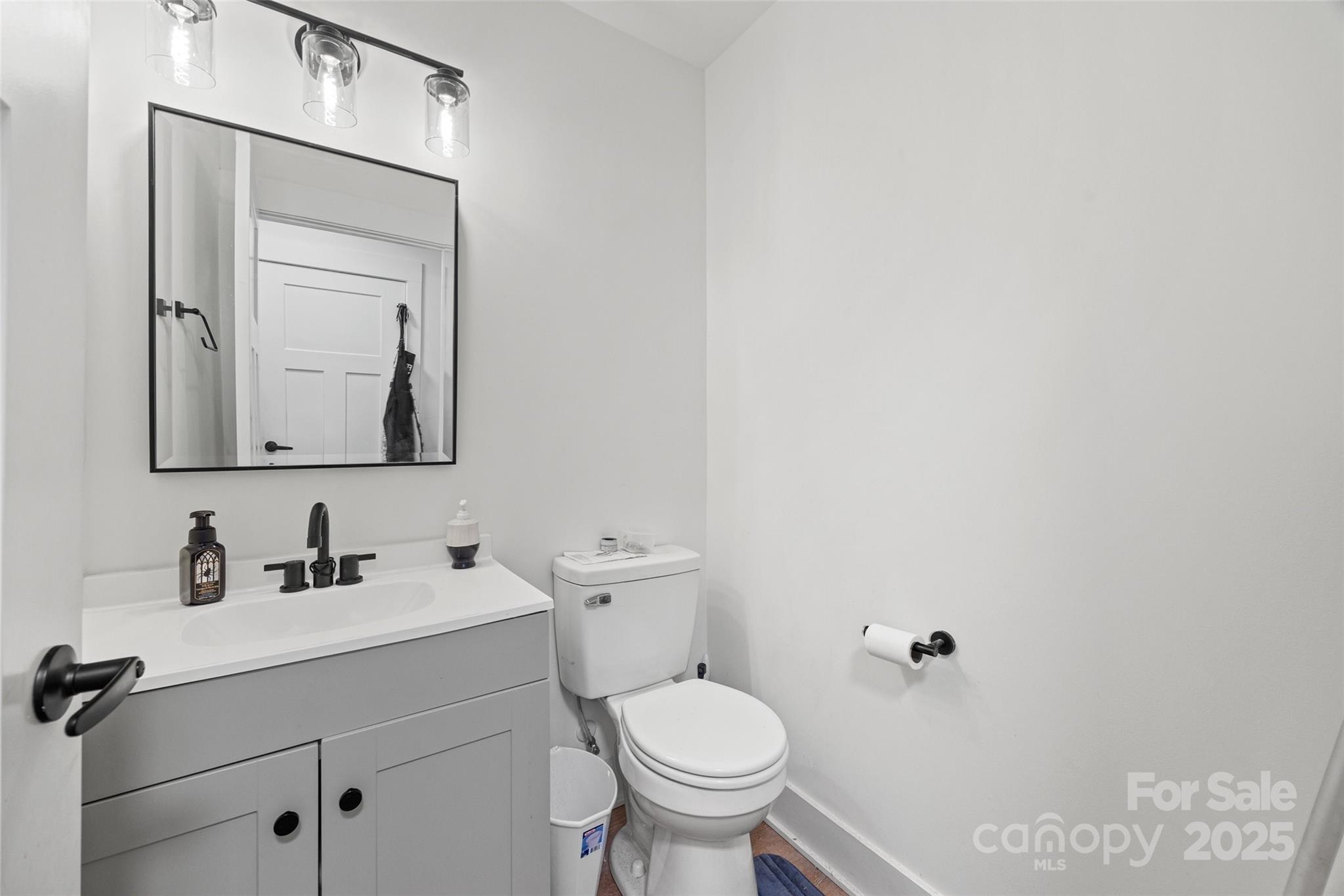 1009 Rainbow Circle Catawba, SC 29704 - Photo 14 of 33