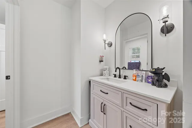 $420,000 | 1009 Rainbow Circle, Catawba, SC 29704