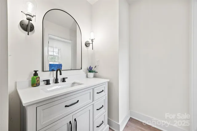 $420,000 | 1009 Rainbow Circle, Catawba, SC 29704