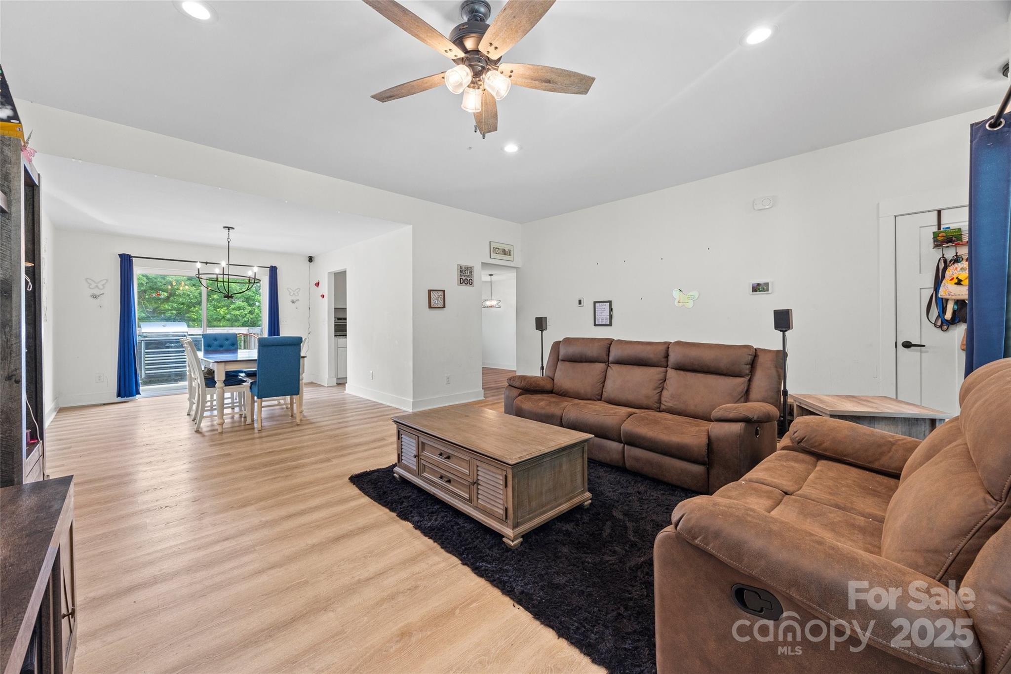 1009 Rainbow Circle Catawba, SC 29704 - Photo 6 of 33