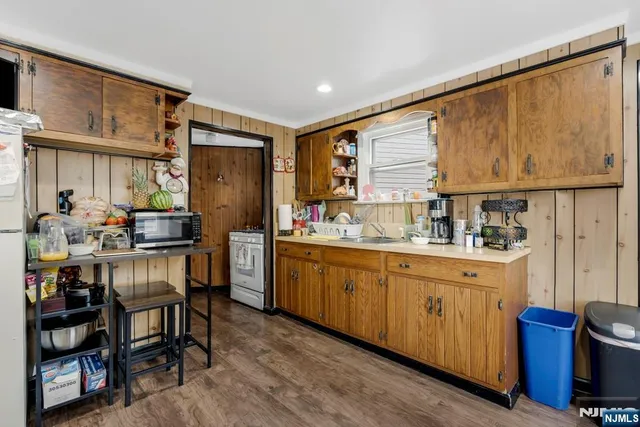 $415,000 | 307 Washington Avenue, Hackensack, NJ 07601