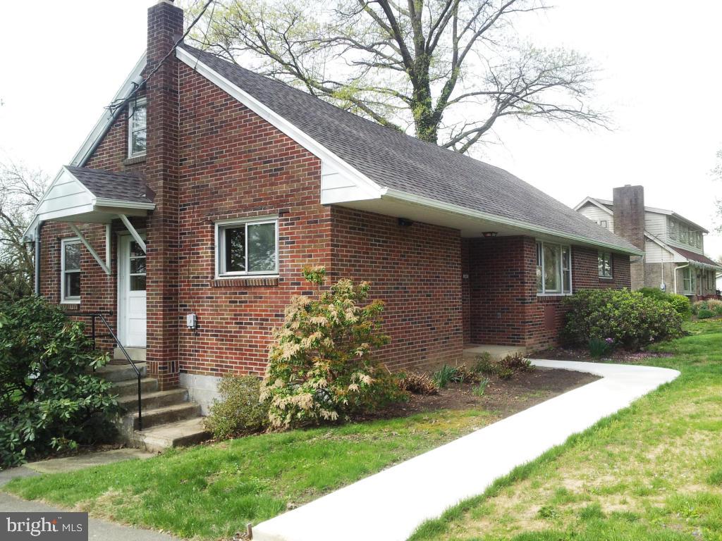 340 Old Delp Road Lancaster, PA 17601 - Photo 3 of 33 Gallery Image 3