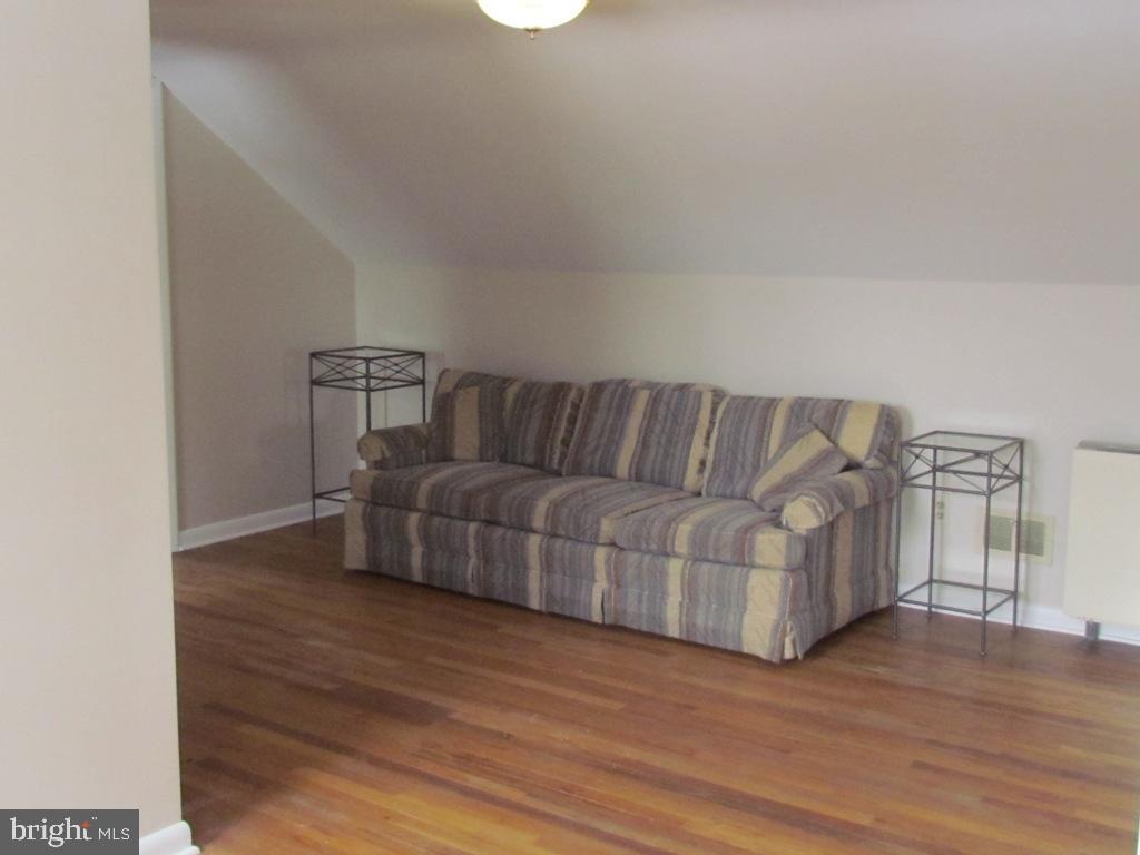 340 Old Delp Road Lancaster, PA 17601 - Photo 27 of 33 Gallery Image 27