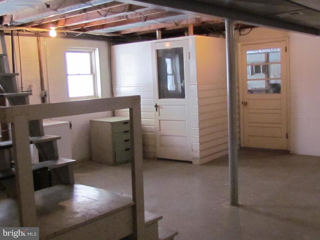 340 Old Delp Road Lancaster, PA 17601 - Photo 30 of 33 Gallery Image 30
