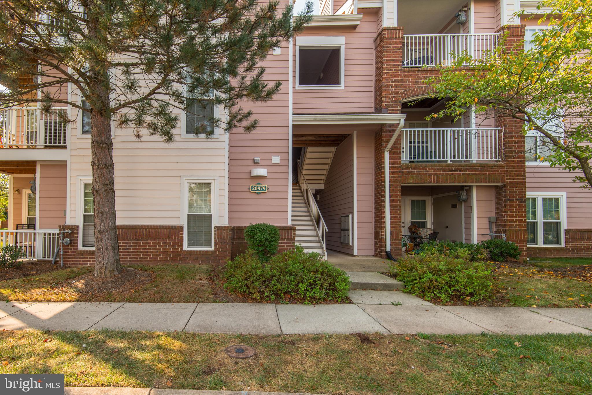 20979 Timber Ridge Terrace, Unit 303 Ashburn, VA 20147 - Photo 2 of 23 Exterior front entrance