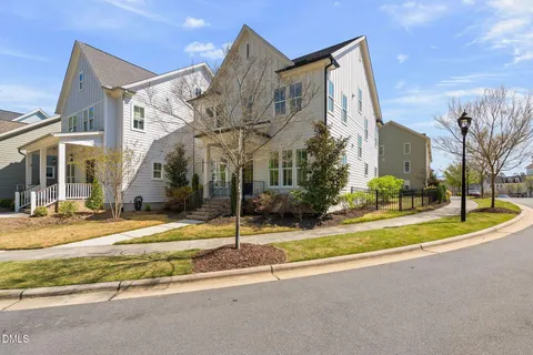 $874,000 | 1127 Bradburn Drive, Durham, NC 27713