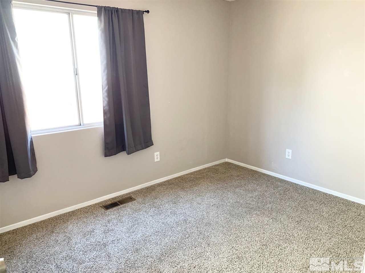 1571 Reno View Drive Reno, NV 89523 - Photo 8 of 16 Photo 8