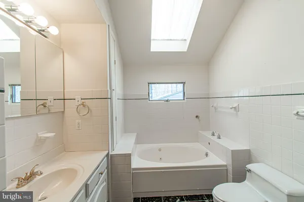 $615,000 | 25305 Sandy Point Road, Greensboro, MD 21639