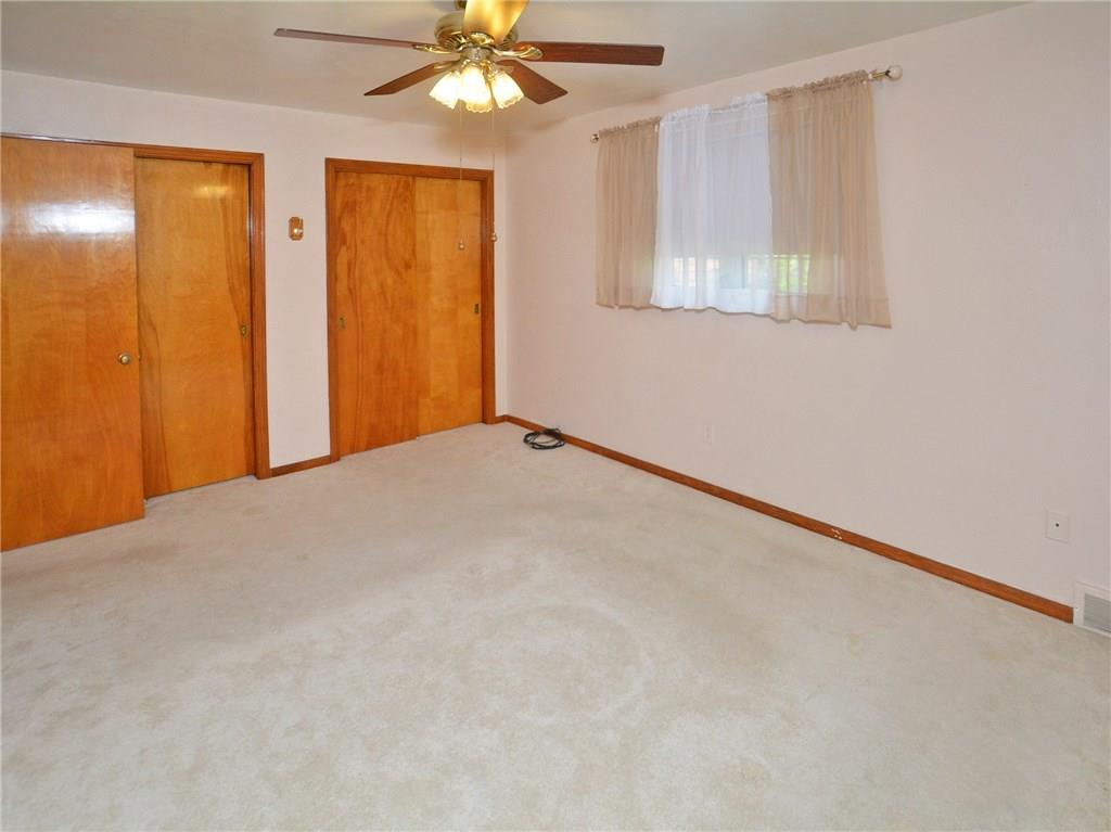 1326 Carnahan Road Pittsburgh, PA 15220 - Photo 12 of 22 Gallery Image 12