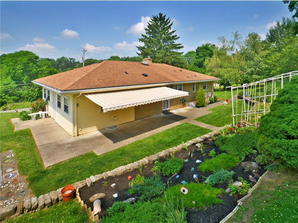 1326 Carnahan Road Pittsburgh, PA 15220 - Photo 18 of 22 Gallery Image 18