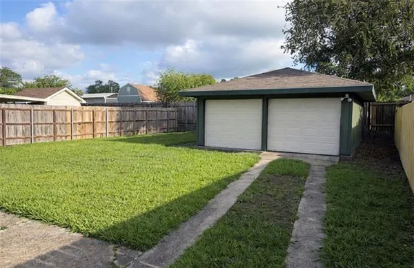 $1,750 | 116 Sunrise Drive, Marrero, LA 70072