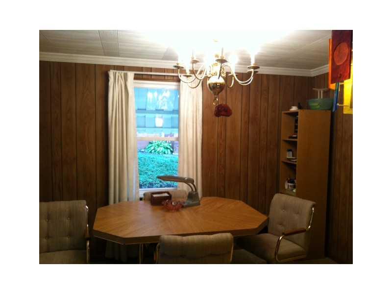 Dining Room. 