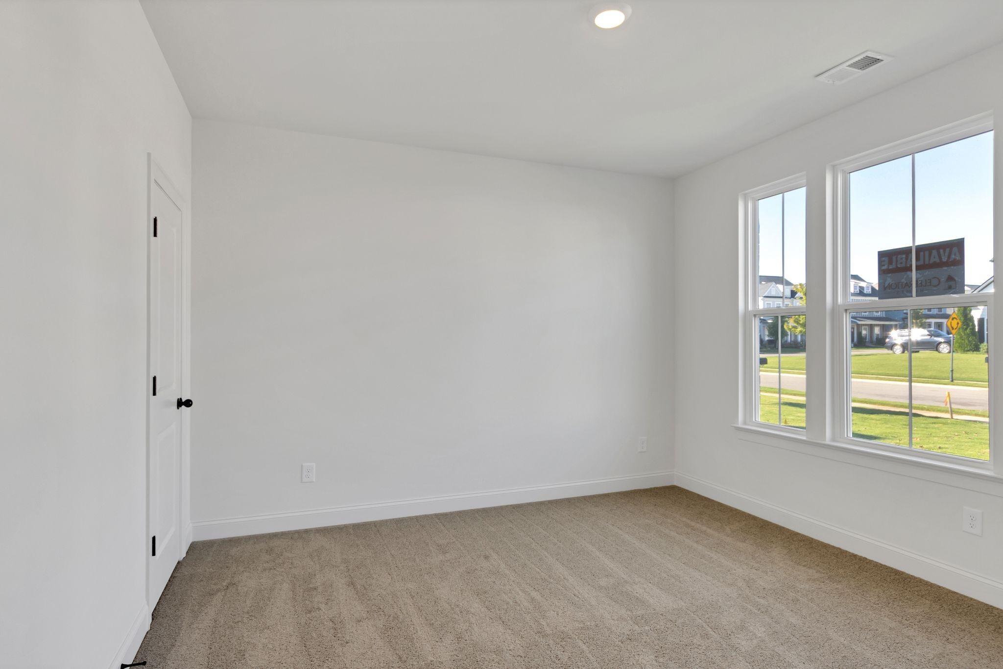 7404 Legends Way Murfreesboro, TN 37129 - Photo 3 of 40