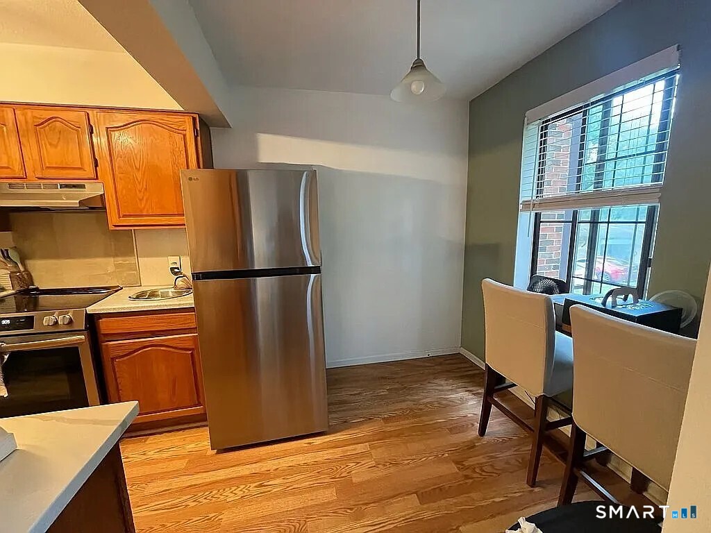 365 Mather Street, Unit 176 Hamden, CT 06514 - Photo 3 of 12