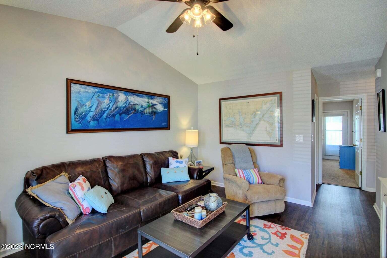 600 North 35th Street, Unit 602 Morehead City, NC 28557 - Photo 4 of 16 20190419175206331331000000-o