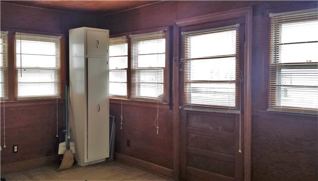 290 Cottage Home Road Liberty, TN 37095 - Photo 9 of 15 an empty room with a window