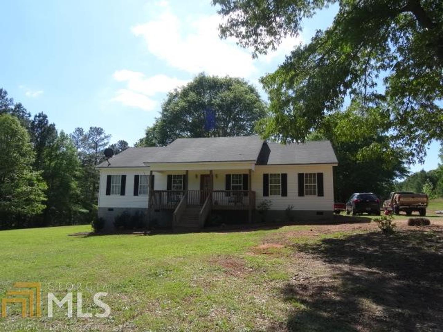 413 Skinners Bypass Road Milner, GA 30257 - Photo 1 of 1