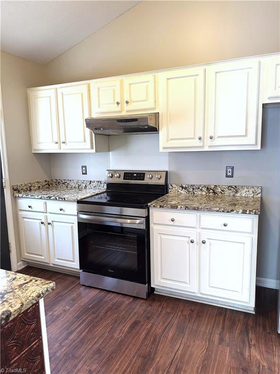 729 Fox Ridge Road Greensboro, NC 27406 - Photo 12 of 33 Gallery Image 12