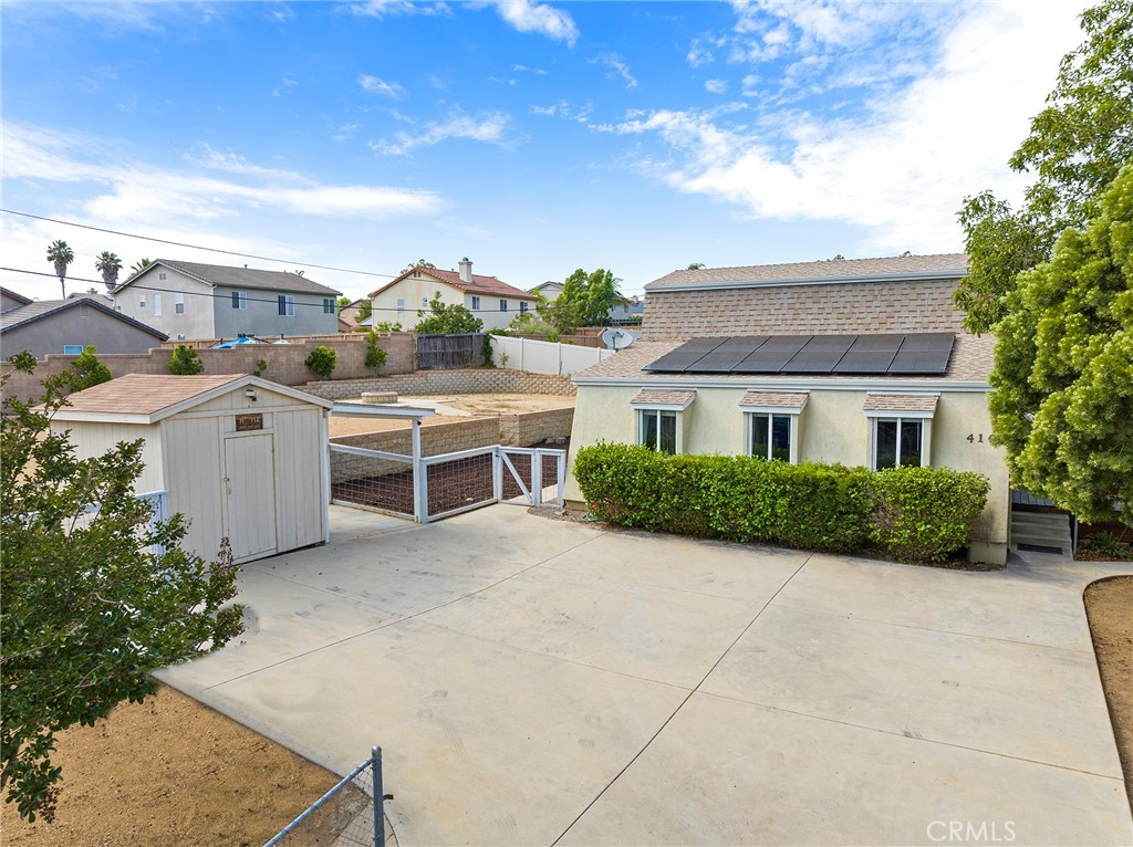 410 Palomino Road Fallbrook, CA 92028 - Photo 25 of 25 a view of a house with a patio