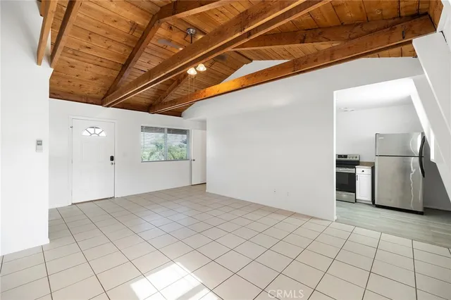 $1,950 | 410 Palomino Road, Fallbrook, CA 92028