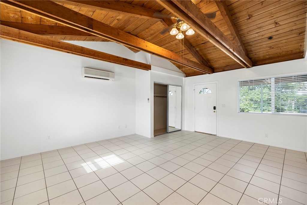 410 Palomino Road Fallbrook, CA 92028 - Photo 6 of 25 a view of an empty room