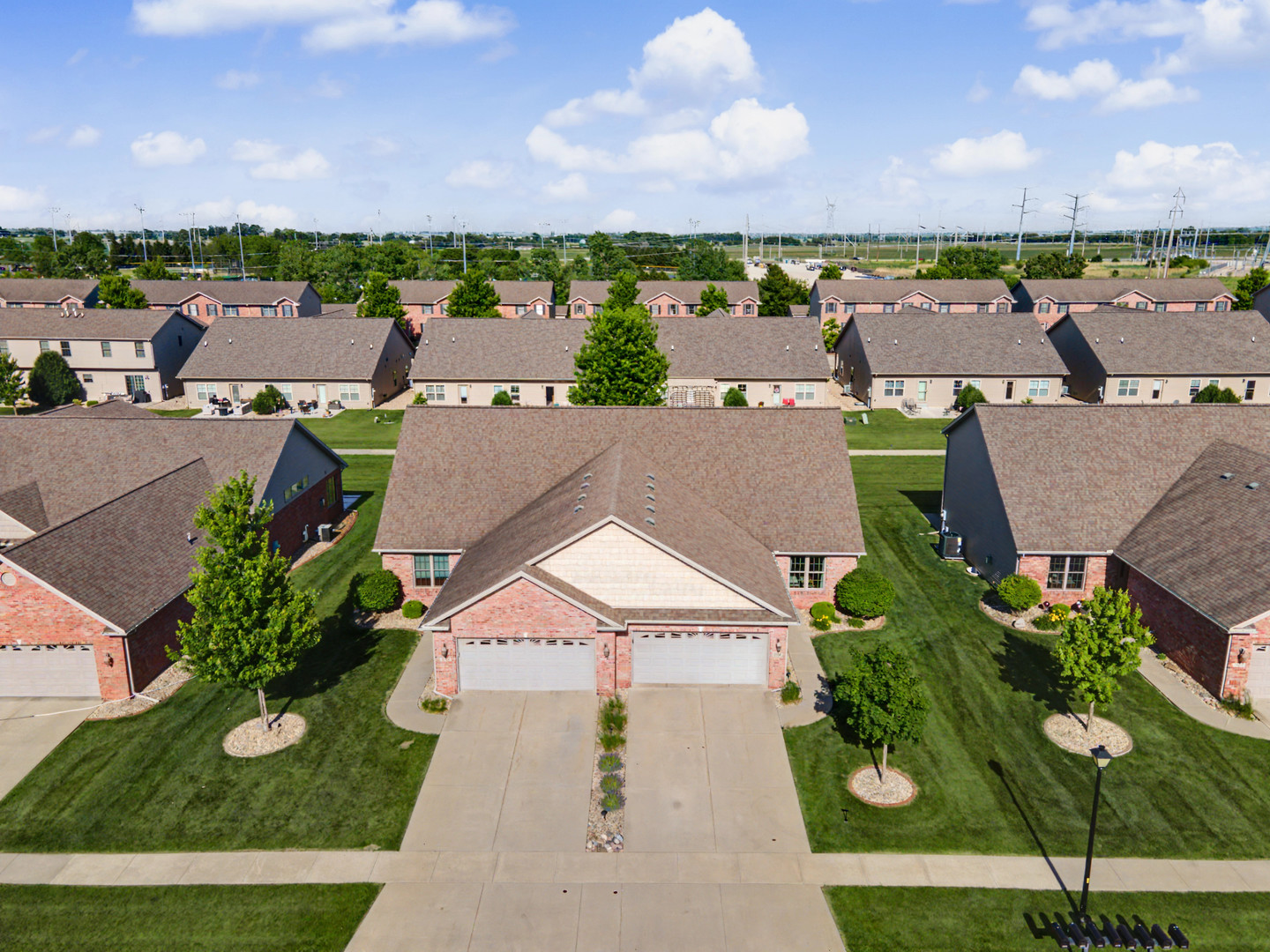 1724 Dunraven Road Bloomington, IL 61704 - Photo 34 of 36