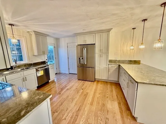 $729,900 | 38 Colonial Road, Webster, MA 01570