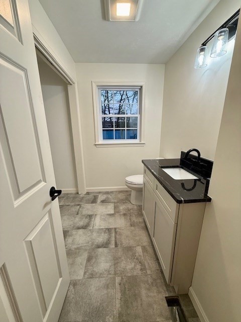 38 Colonial Road Webster, MA 01570 - Photo 24 of 38