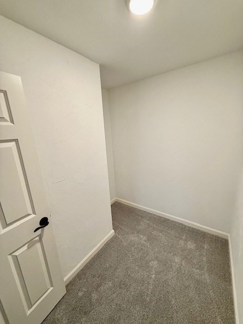 38 Colonial Road Webster, MA 01570 - Photo 26 of 38