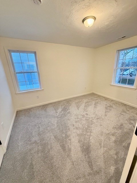 38 Colonial Road Webster, MA 01570 - Photo 30 of 38