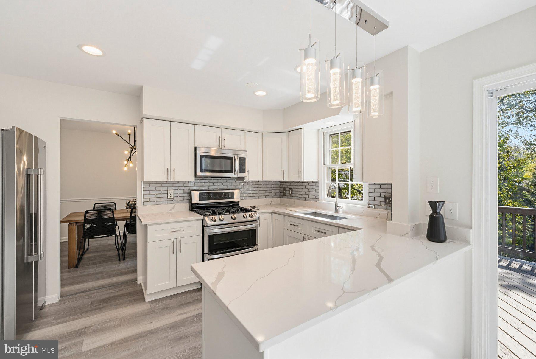 7305 Langsford Court Springfield, VA 22153 - Photo 14 of 42