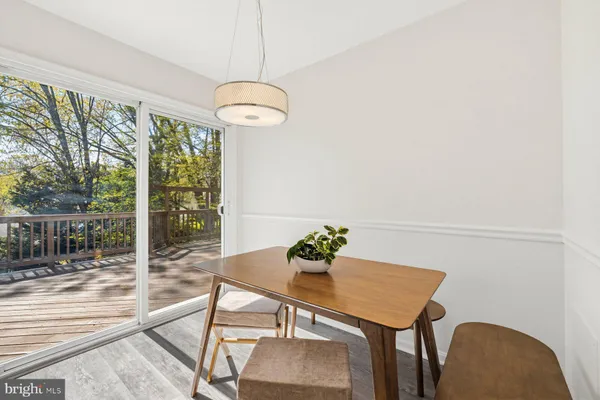 $840,000 | 7305 Langsford Court, Springfield, VA 22153