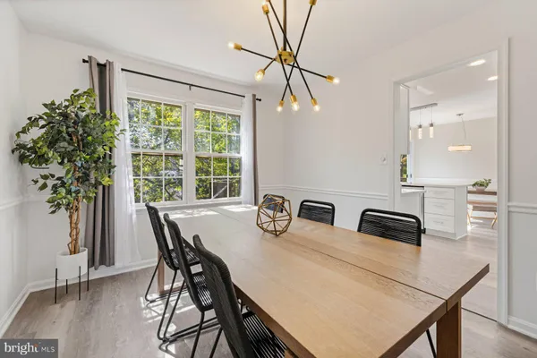 $840,000 | 7305 Langsford Court, Springfield, VA 22153