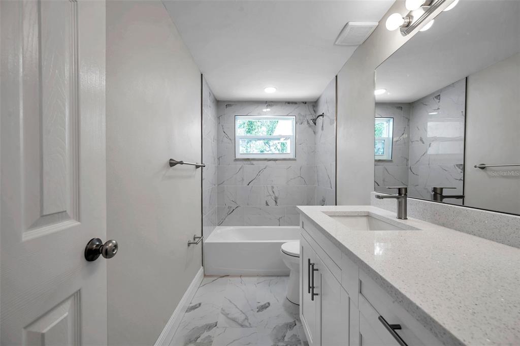 10900 Queens Road Port Richey, FL 34668 - Photo 14 of 20 Gallery Image 14