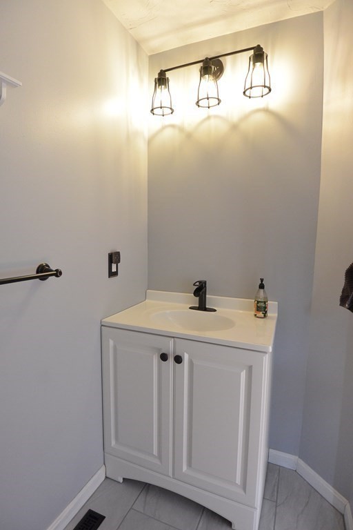 849 Boston Post Road East, Unit 8F Marlborough, MA 01752 - Photo 12 of 28 Gallery Image 12