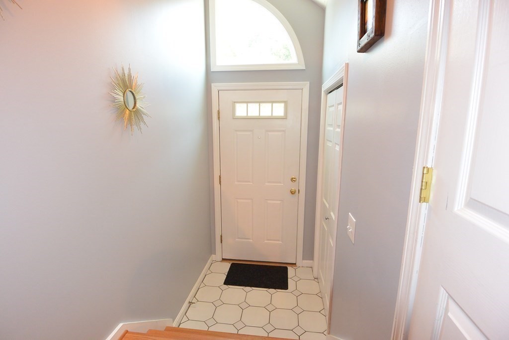 849 Boston Post Road East, Unit 8F Marlborough, MA 01752 - Photo 2 of 28 Gallery Image 2
