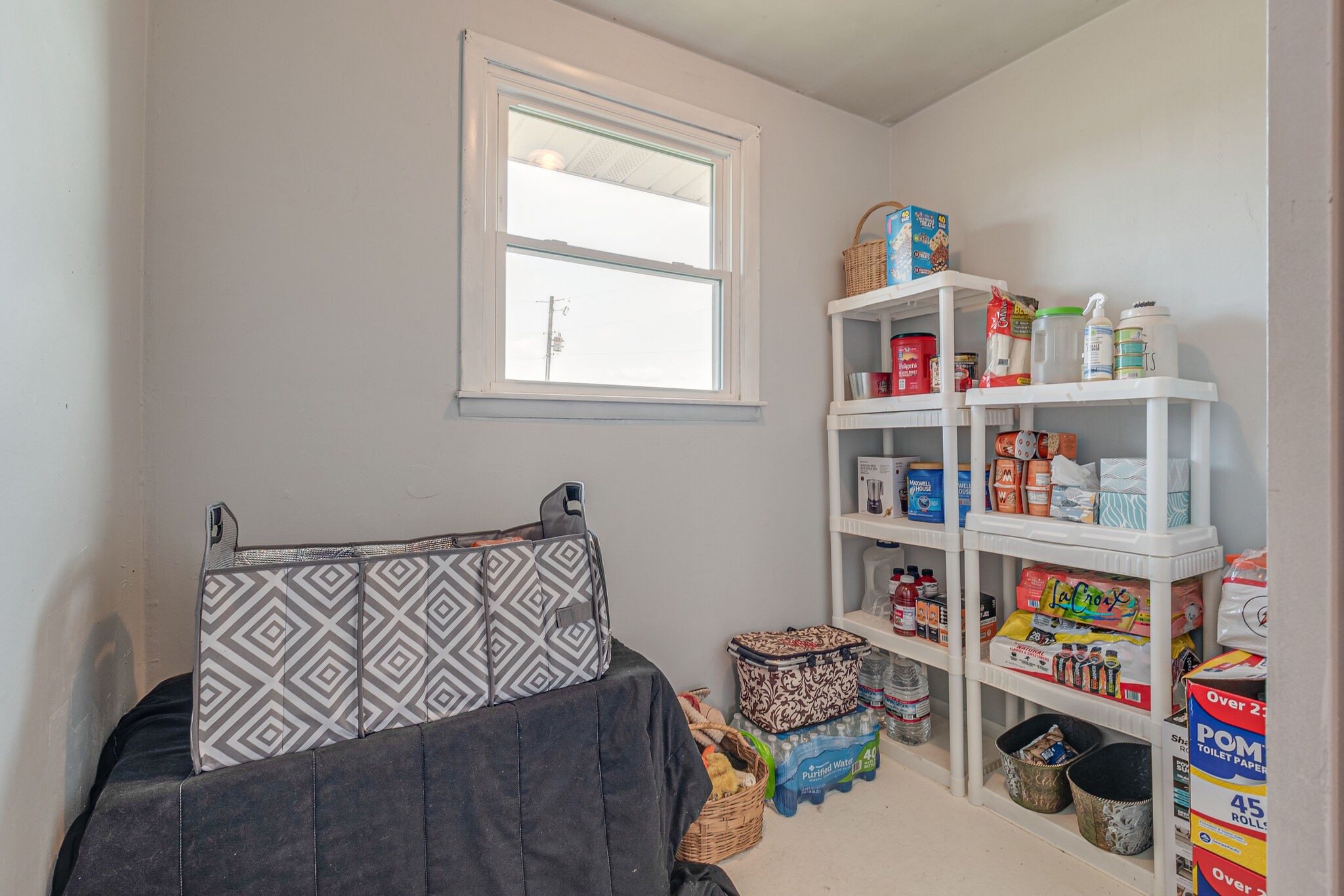 540 Cook Road Portland, TN 37148 - Photo 27 of 32 a bedroom with baby toys and a window
