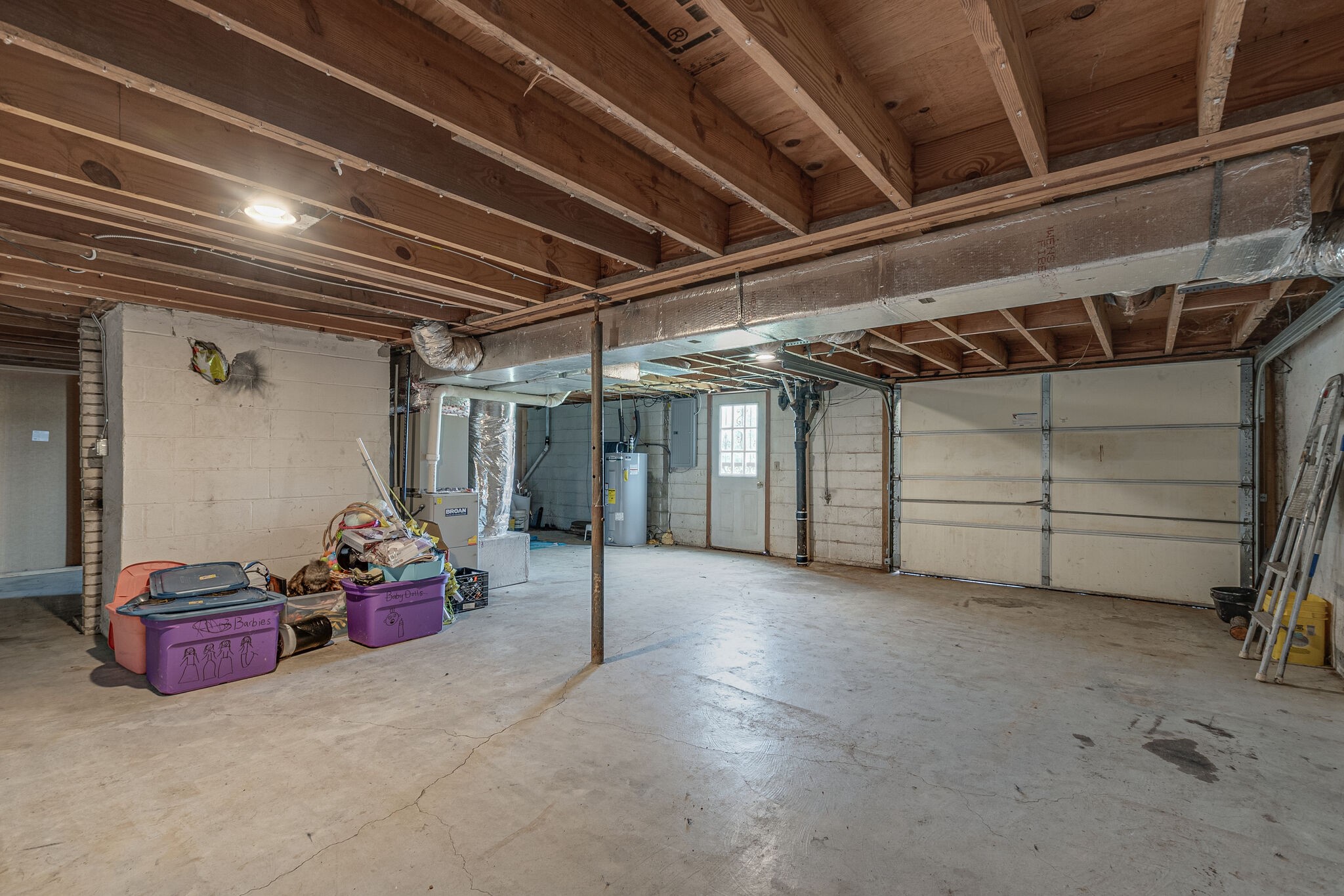 540 Cook Road Portland, TN 37148 - Photo 29 of 32 a view of room with storage