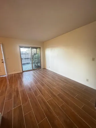 $1,350 | 286 West Palomino Drive, Unit 95, Chandler, AZ 85225